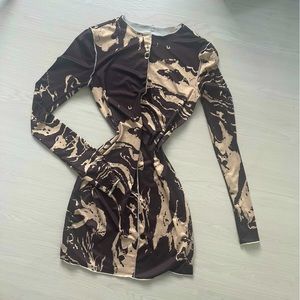 Long Sleeve Lightweight Abstract Dress